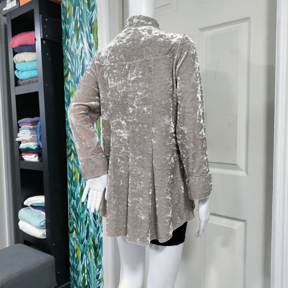 IC by Connie K Classic Lagenlook Artsey Crushed Velvet Jacket Tan Women's Small - Picture 3 of 13
